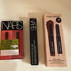 NARS Lipstick Set - Vibrant Red and Sleek Black